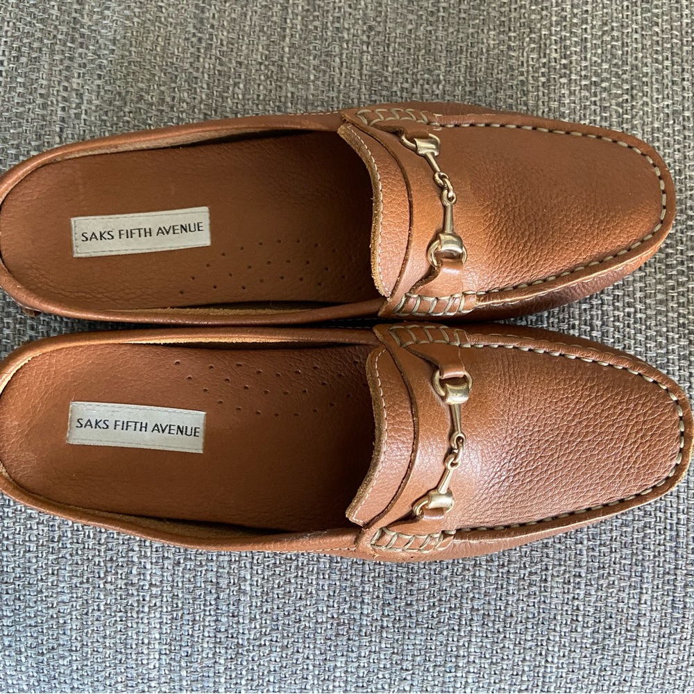 Saks Fifth Avenue women’s brown Loafers - Picture 1 of 3